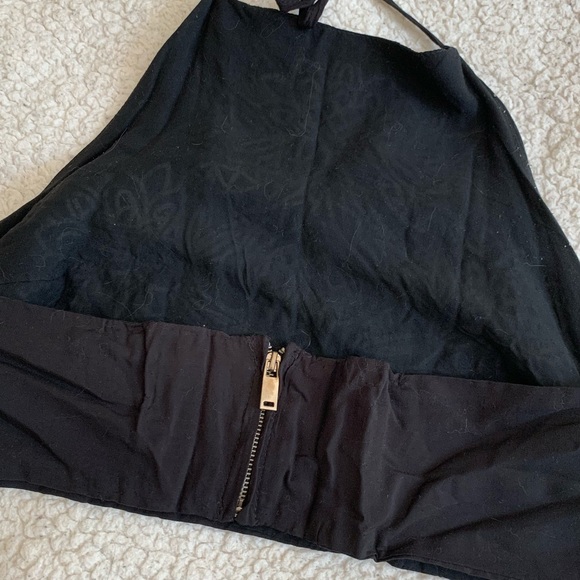 forever 21 cropped halter top - Picture 2 of 2